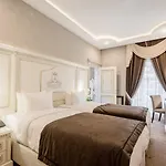 Imperial Palace مينسك