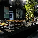 Imperial Palace 4* مينسك
