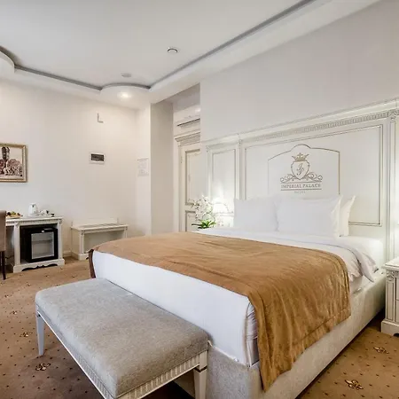 Imperial Palace 4* מינסק