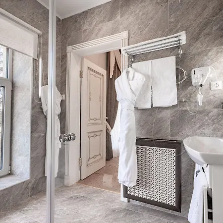 Imperial Palace 4* מינסק