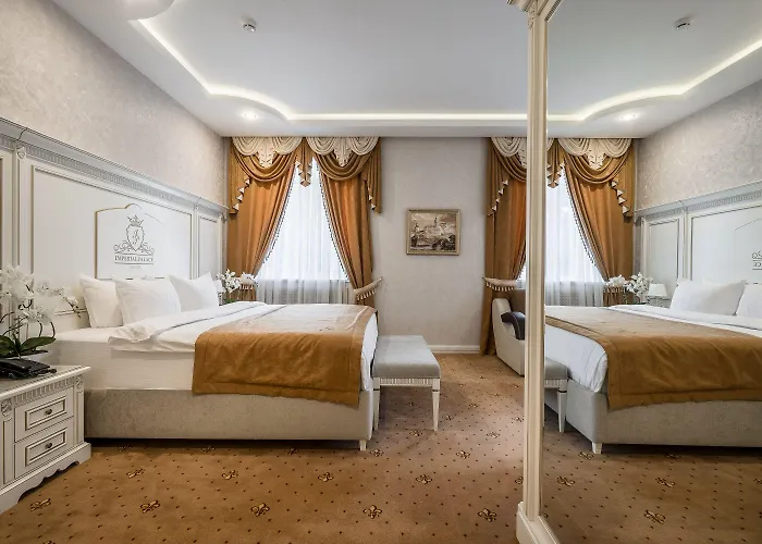 Готель Imperial Palace 4*