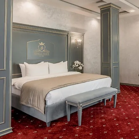 Imperial Palace 4*