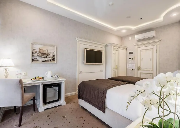 Imperial Palace مينسك