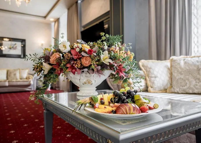 Imperial Palace فندق