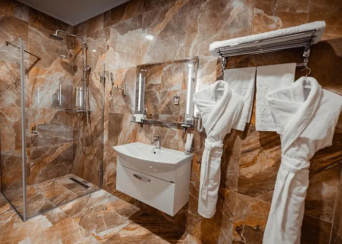 Imperial Palace فندق مينسك